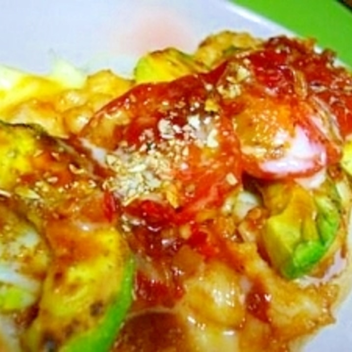 焼き海老焼きアボガド焼きプチトマトの韓国風トースト